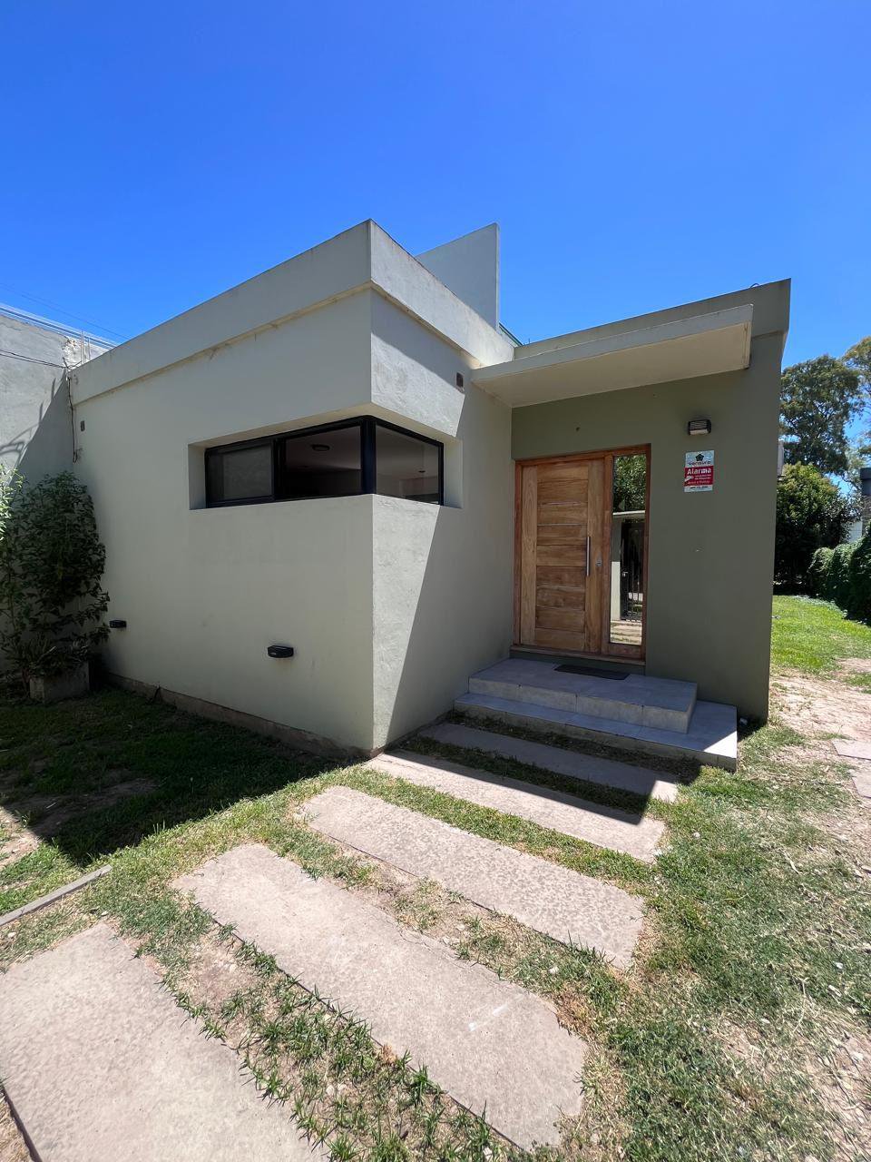 Venta de Casa en City Bell — foto 1 de 10