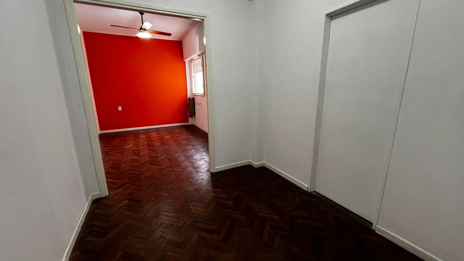 OFICINA EN VENTA — foto 2 de 4