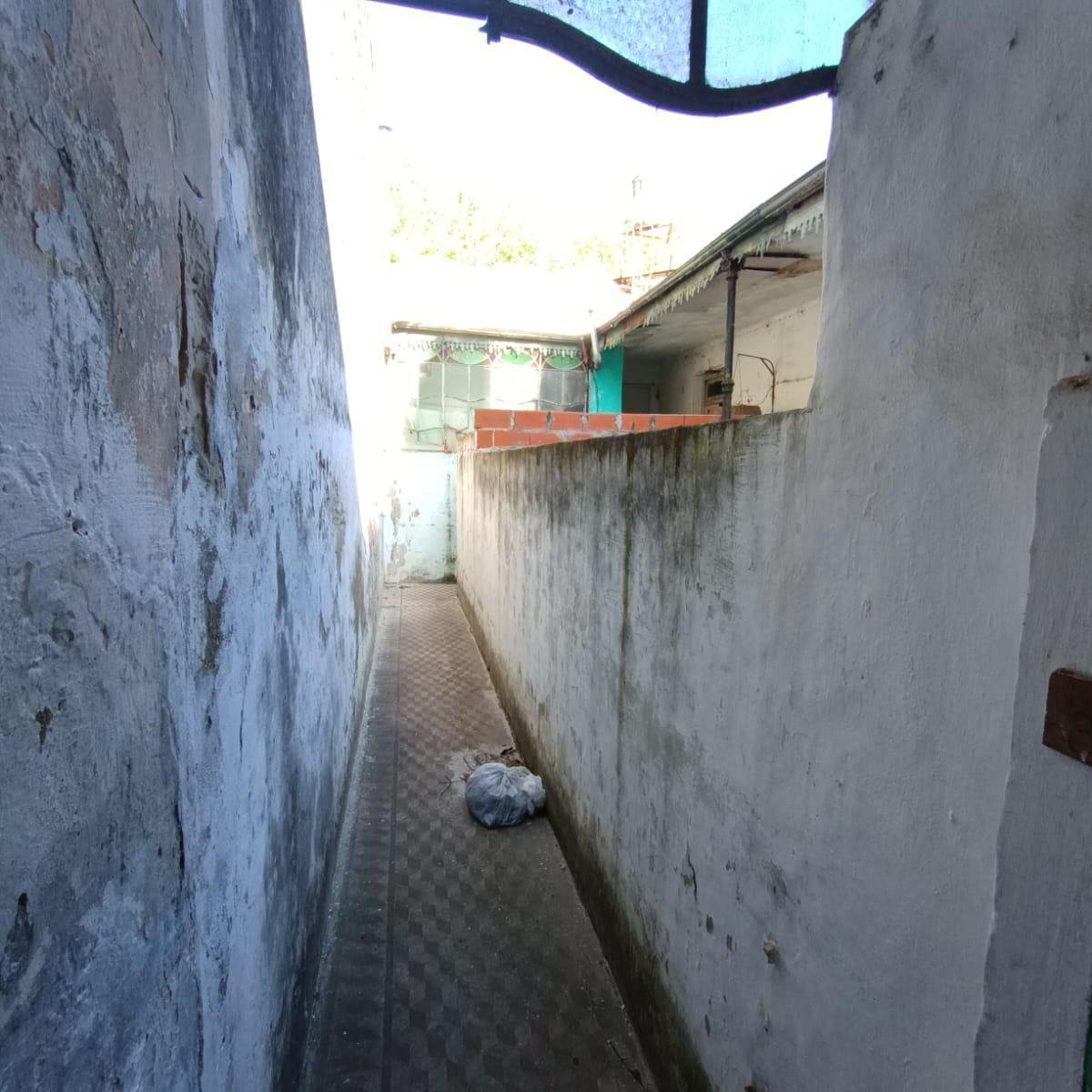 VENTA DE CASA CON LOTE PARA DESARROLLO — foto 4 de 14