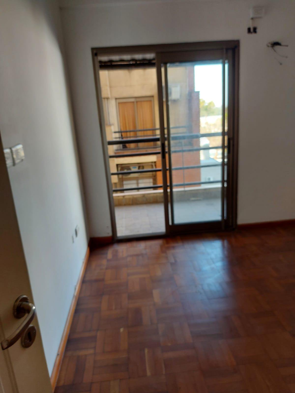 Departamento en Barrio Norte — foto 3 de 8