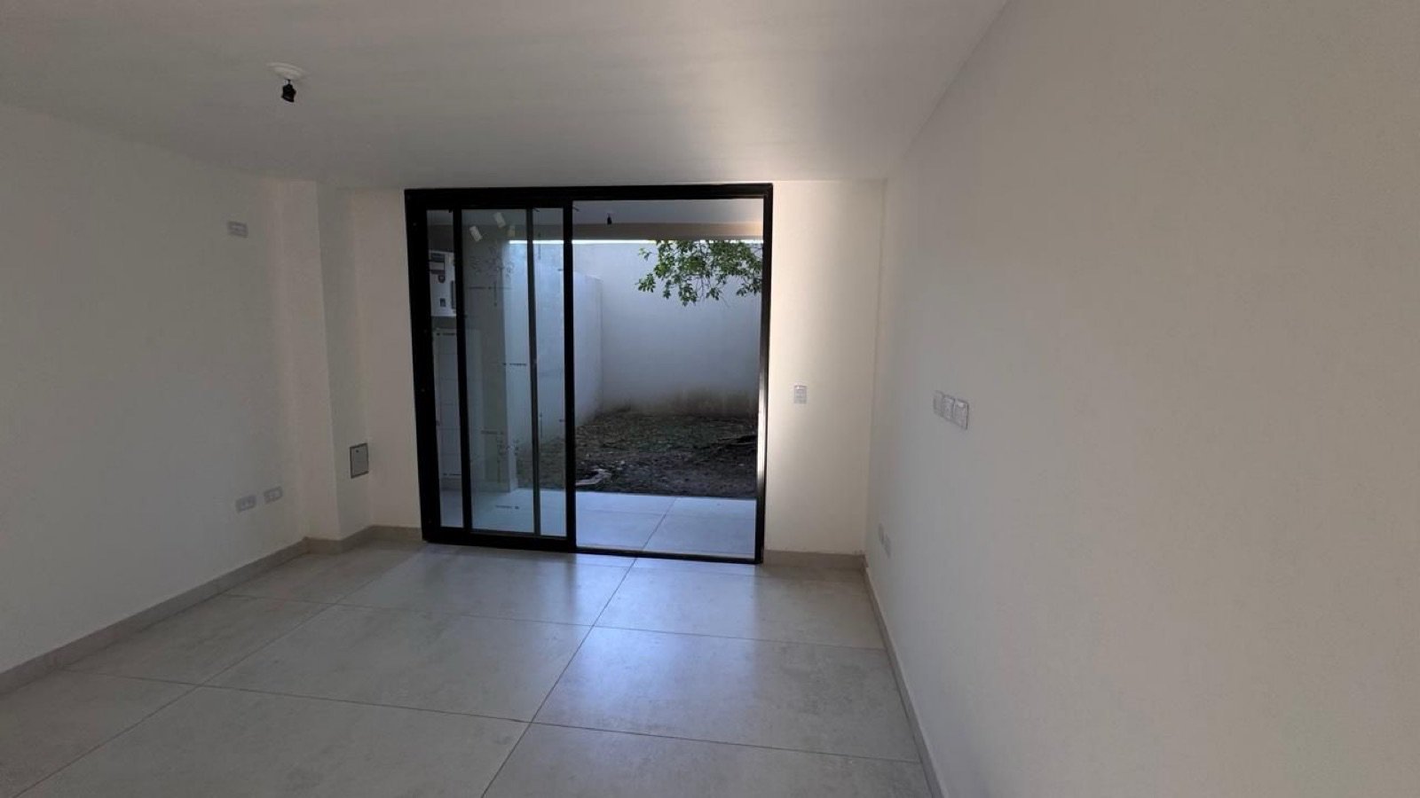 Casa en  venta San Juan 400 — foto 4 de 9