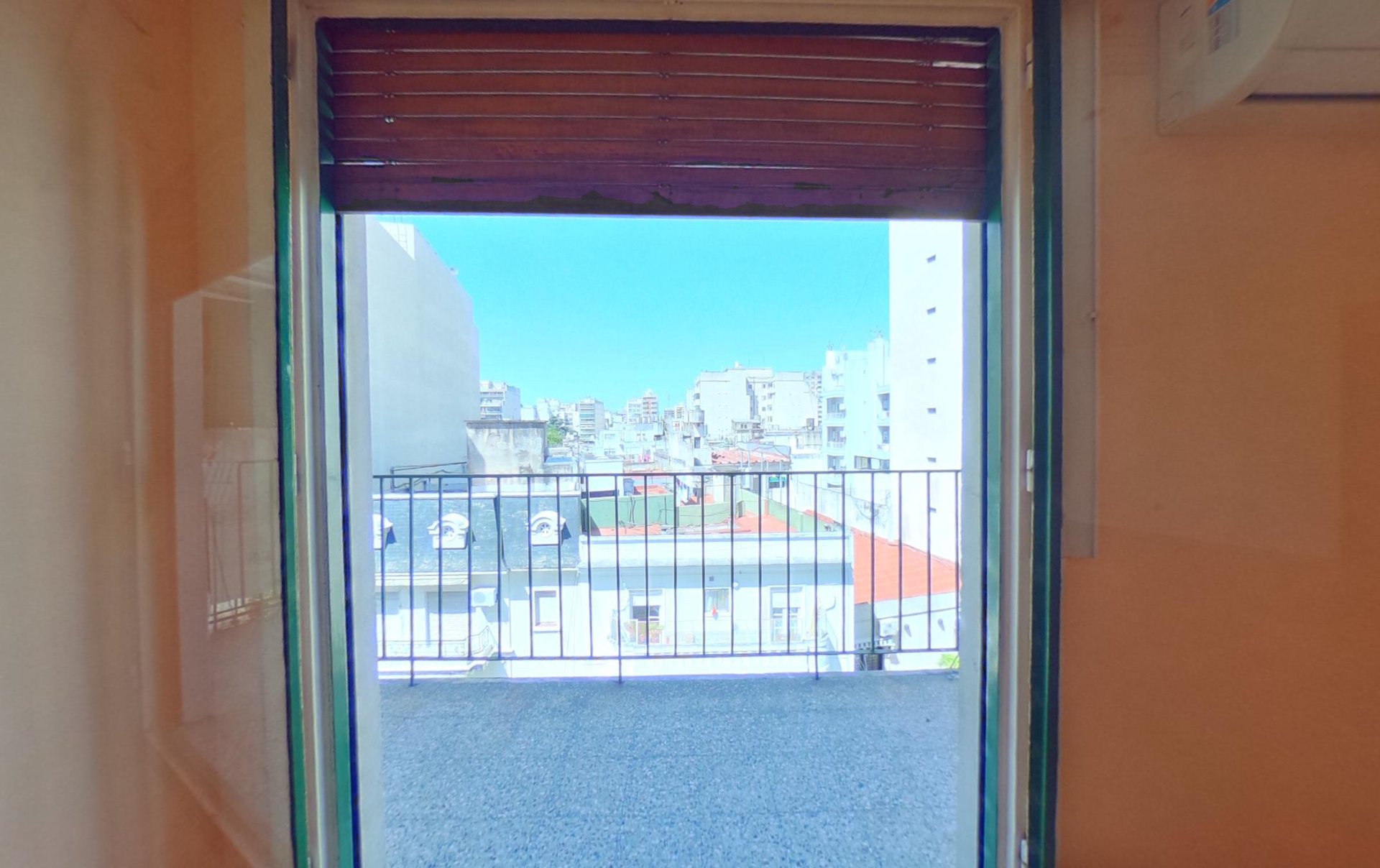4 ambientes   guardacoche   apto crédito   balcón al frente — foto 4 de 33