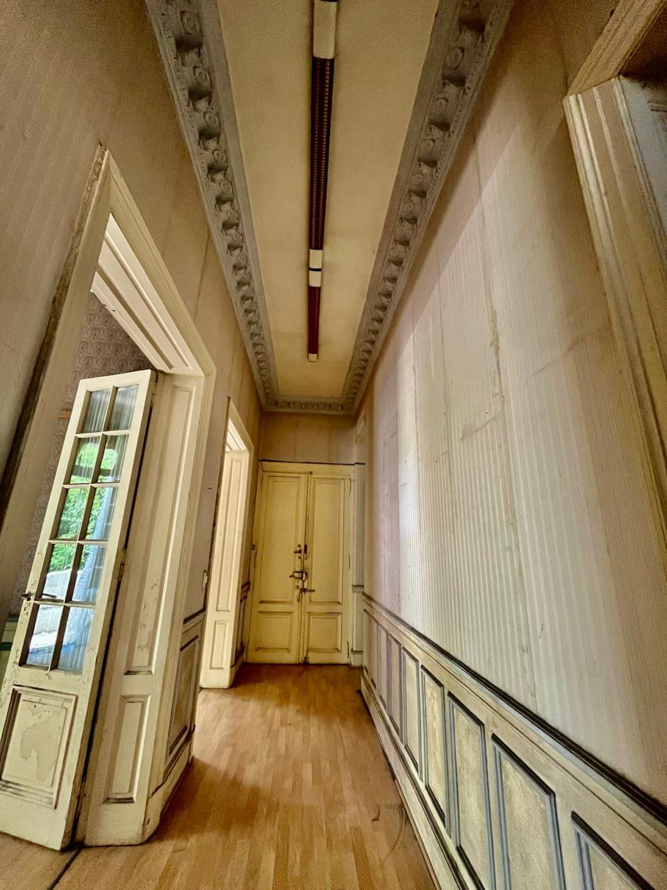 Venta Semi piso 6 amb muy amplio, balcon al frente Ideal Vivienda y/o Uso Profesional- Caba