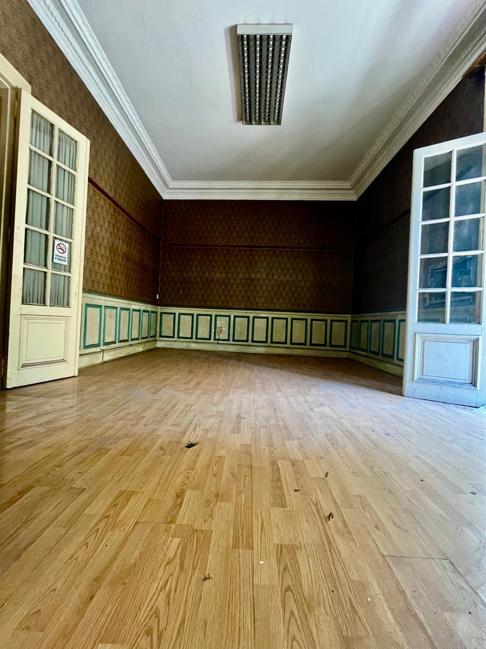 Venta Imperdible Semi piso de 190,52m² a refaccionar de 6 amb apto Vivienda y Oficina Caba