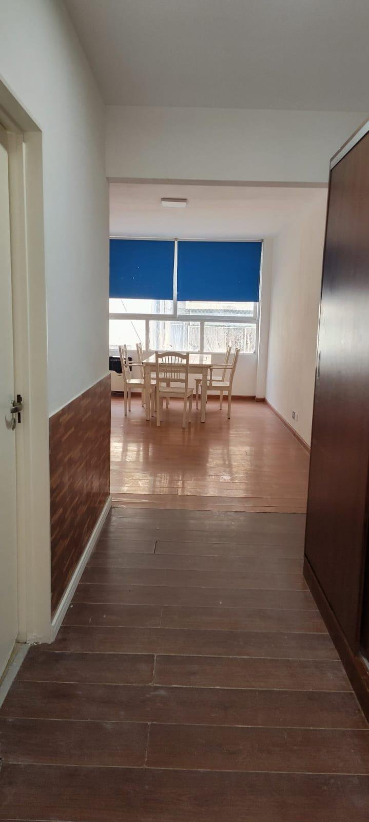 MONOAMBIENTE CON COCINA Y BAÑO COMPLETO AL FRENTE AMPLIO Y LUMINOSO — foto 3 de 13