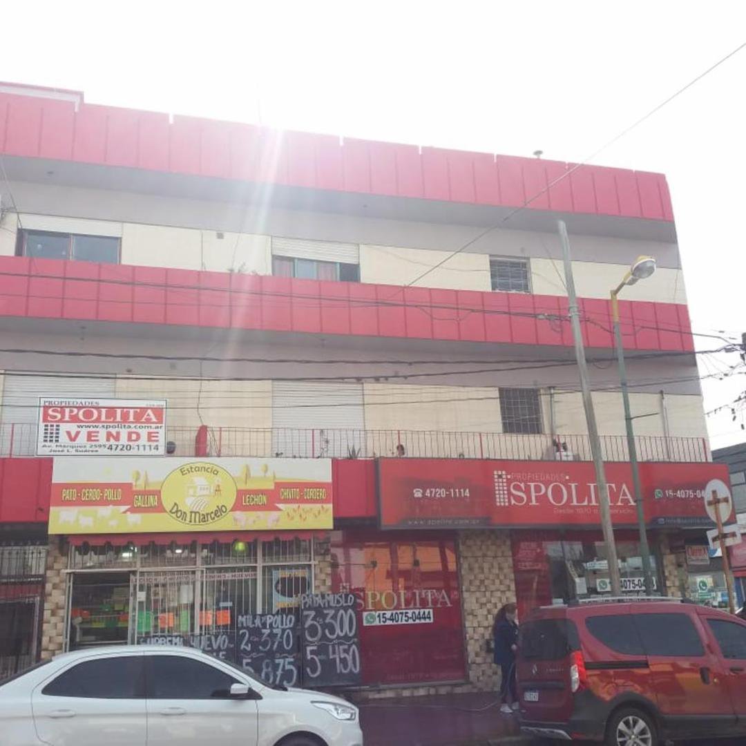 Excelente local comercial a mts de Avenida marquez — foto 2 de 2