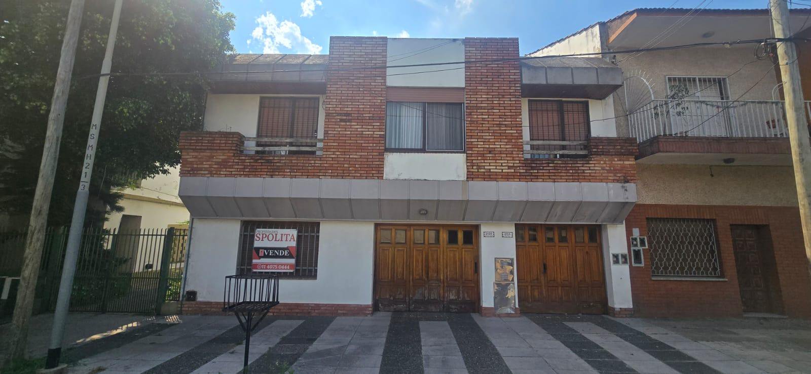 EXCELENTE PH EN VENTA CON TERRENO LIBRE — foto 1 de 25