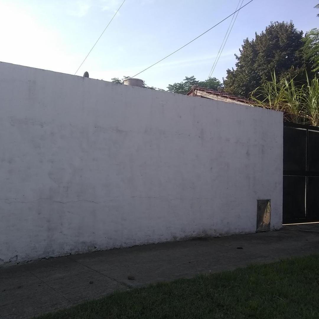 Excelente propiedad en lote propio 3 amb con fondo libre y e — foto 2 de 13