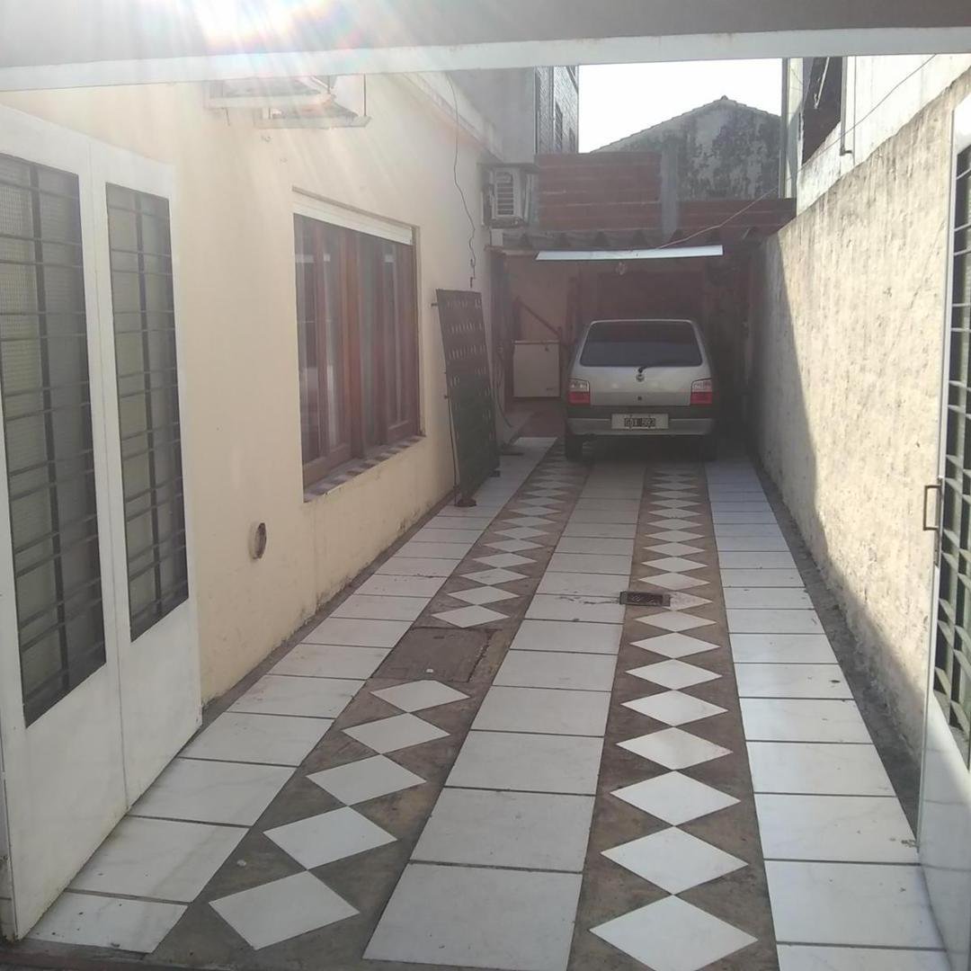 Excelente propiedad en lote propio 3 amb con fondo libre y e — foto 4 de 13