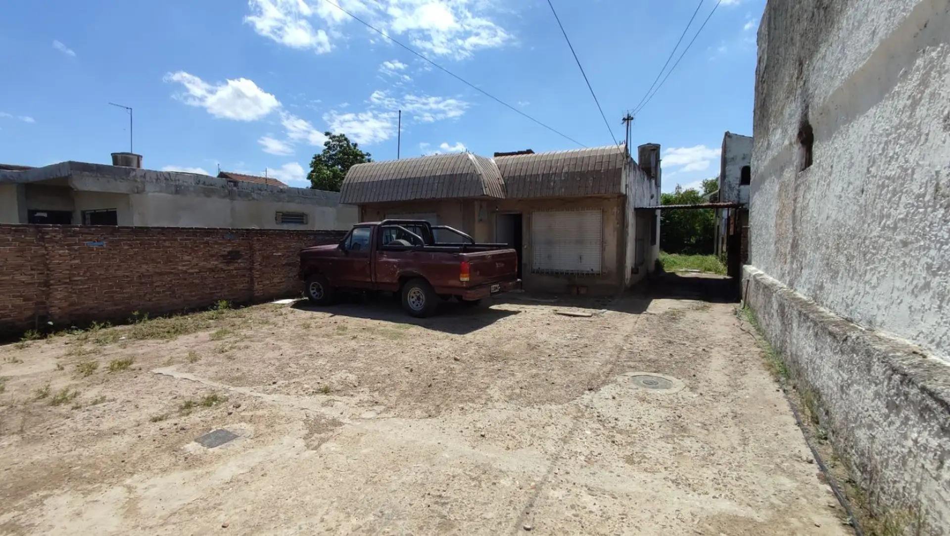 Casa en lote propio en Jose Leon Suarez a la venta — foto 2 de 38