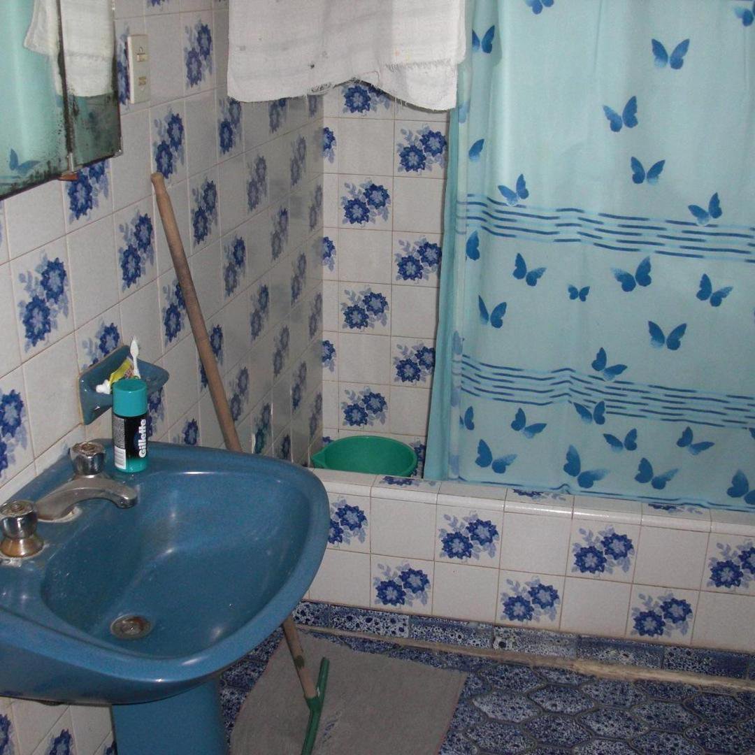 CASA EN LOTE PROPIO DE 2 AMBIENTES Y DEPTO MONOAMBIENTE — foto 5 de 9
