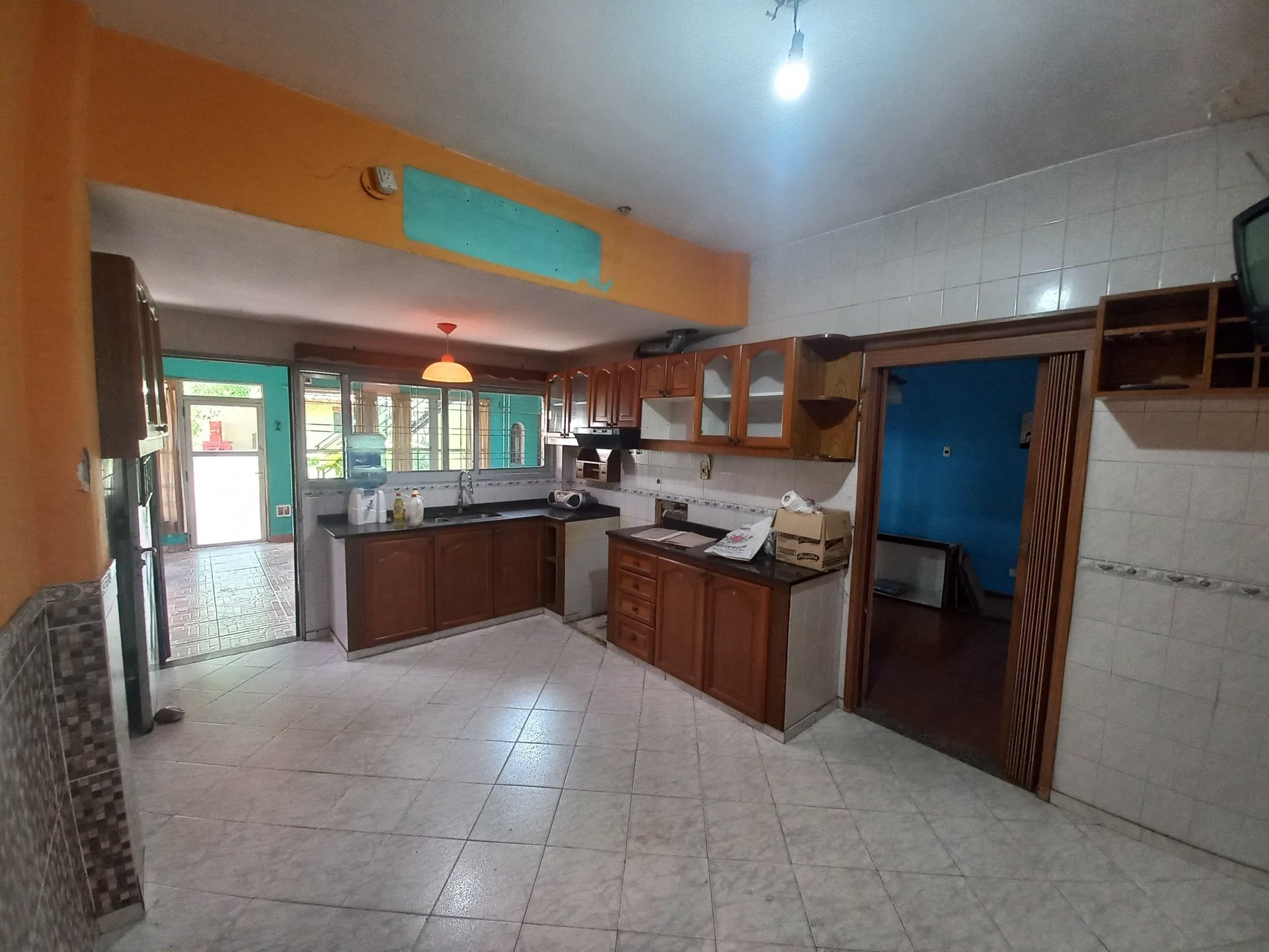 Casa Multifamiliar, casa fte 3 amb, dto PA, garage y qcho — foto 2 de 32