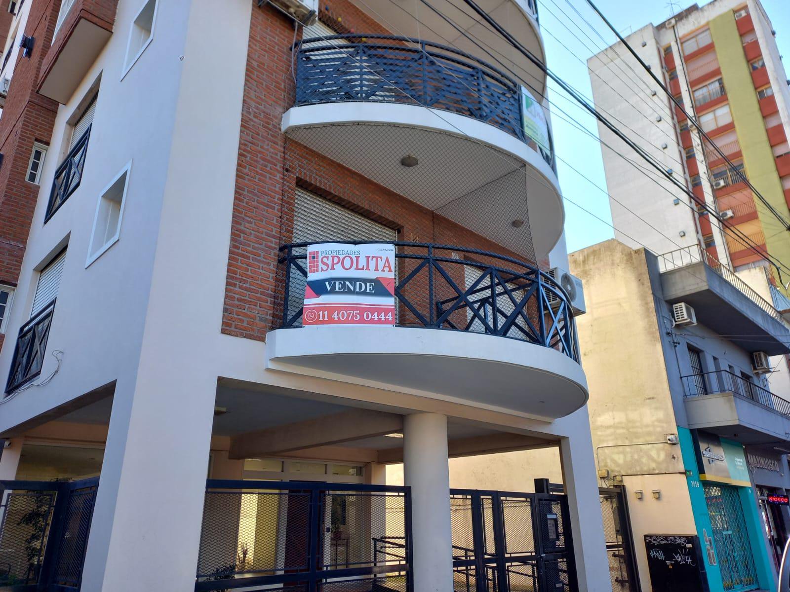 DEPARTAMENTO 2 AMB FRENTE EN EL CENTRO DE VILLA BALLESTER — foto 1 de 21