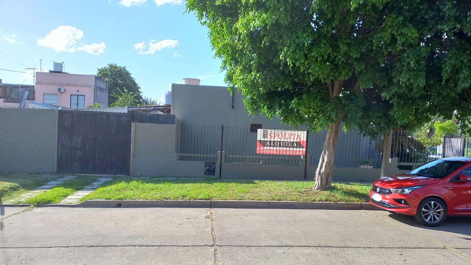 CASA 3 amb garage, jardin y fondo libre — foto 3 de 35