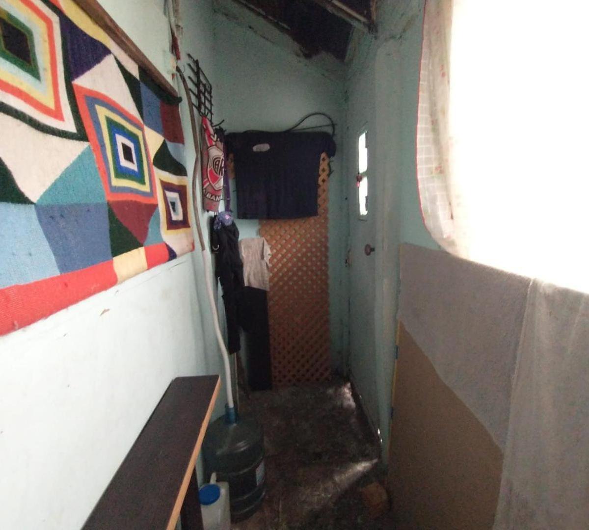 Casa Multifamiliar al frente con cochera en venta en Jose León Suarez — foto 2 de 37