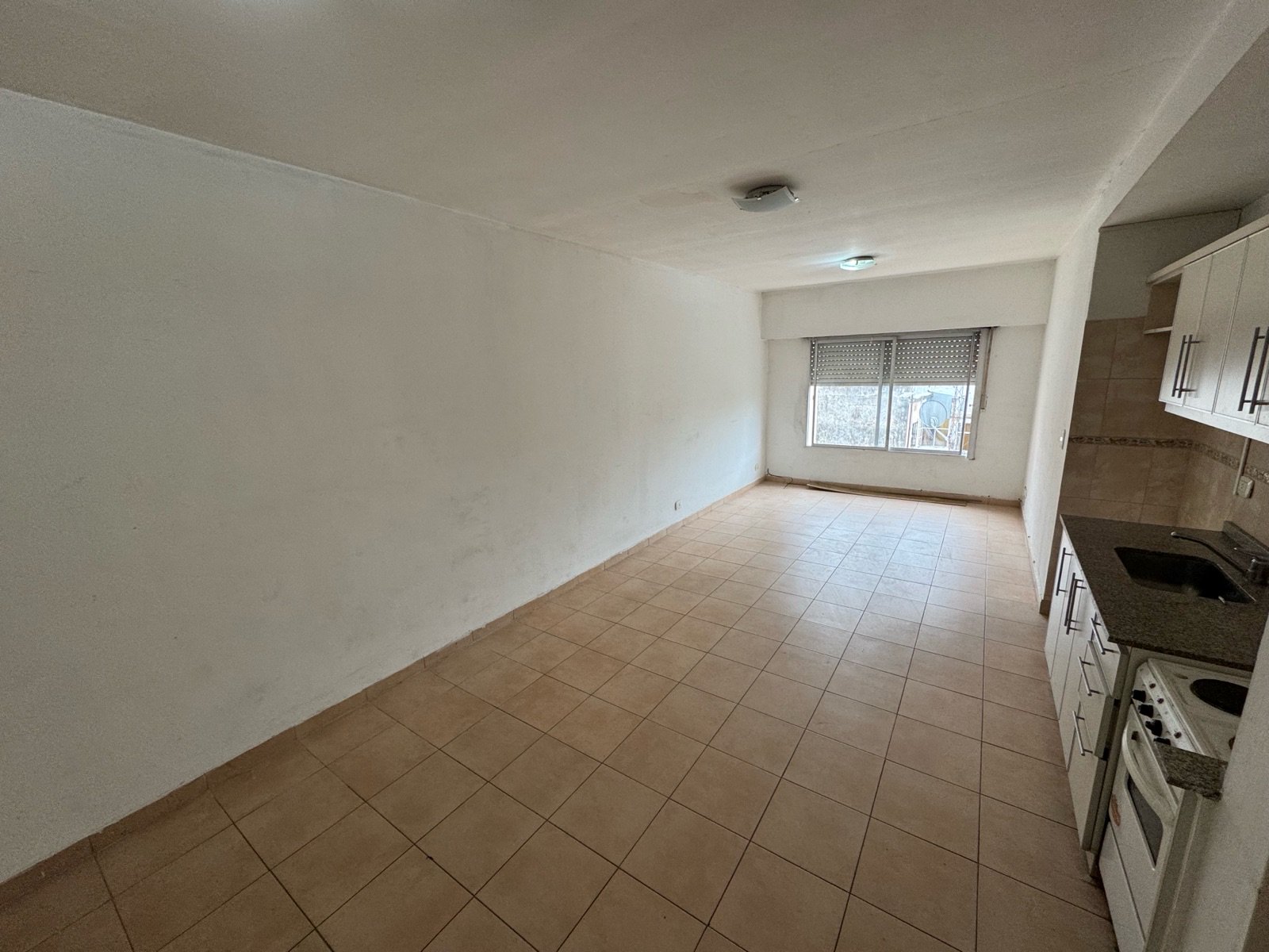 Departamento en Alquiler en José León Suarez — foto 1 de 11