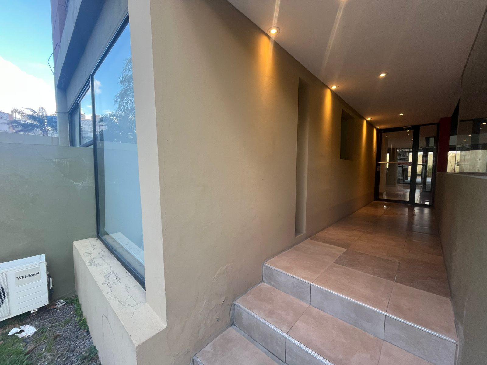 Departamento en La Lucila — foto 1 de 28