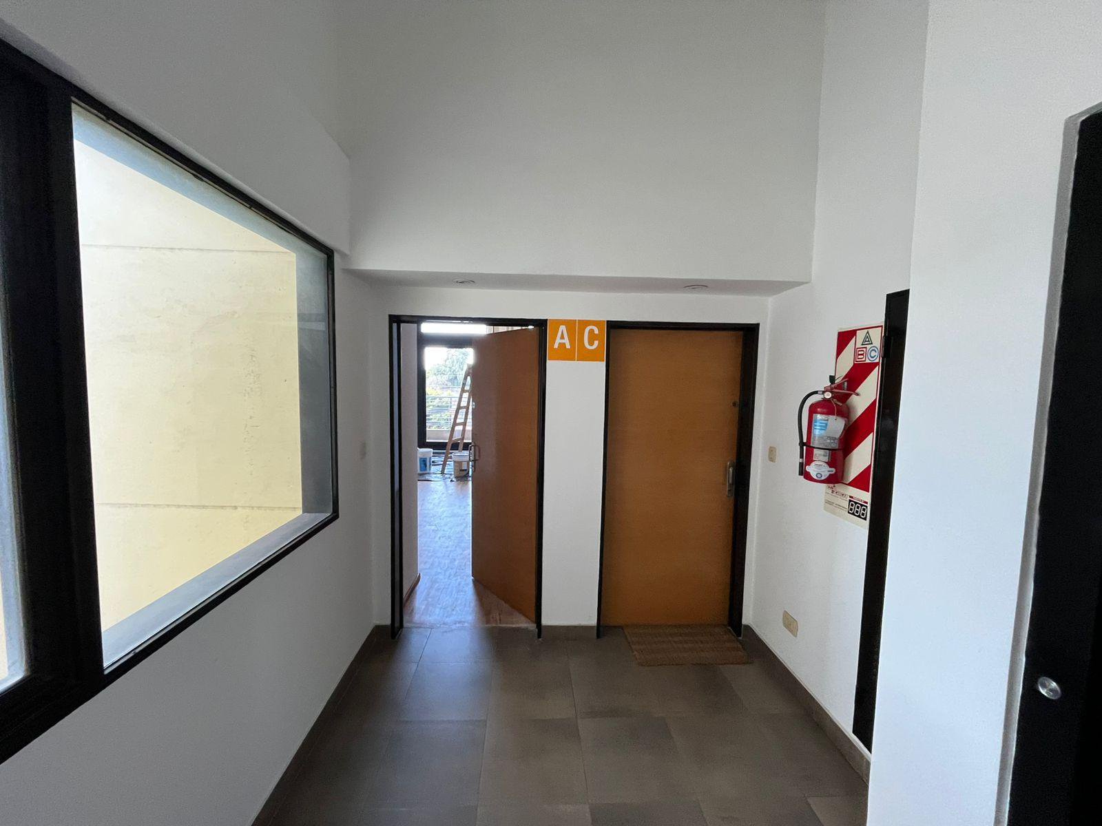 Departamento en La Lucila — foto 3 de 28