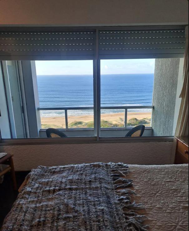 Departamento en Playa Mansa, Punta del Este. — foto 4 de 12
