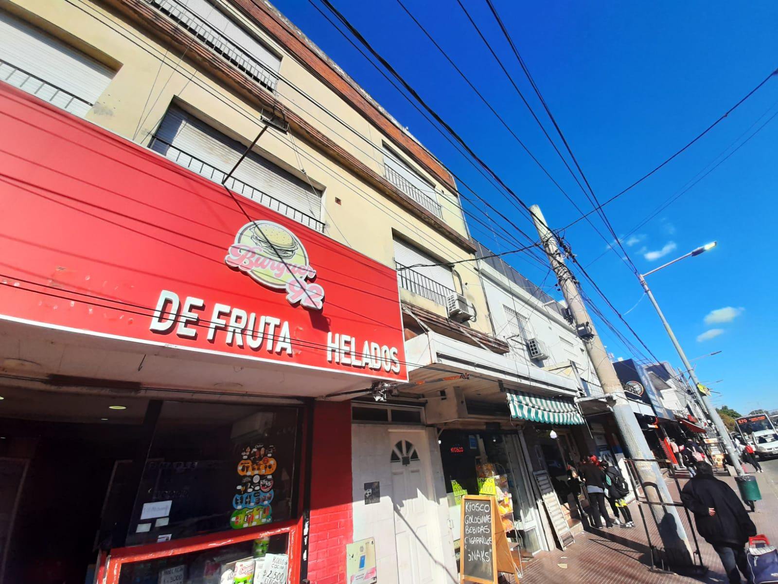 Monoambiente en alquiler en Jose Leon Suarez centro — foto 2 de 19
