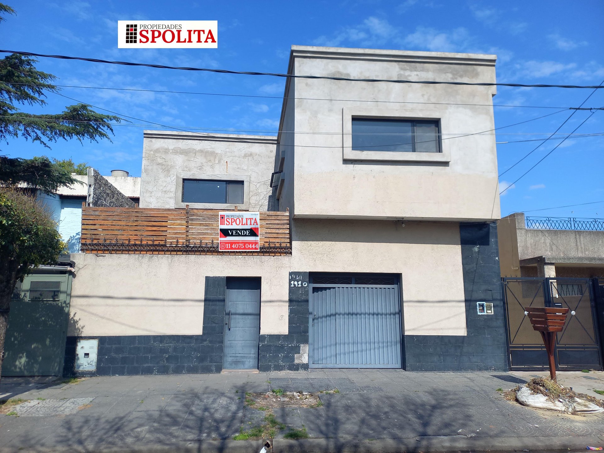 Casa - Jose León Suarez — foto 1 de 37