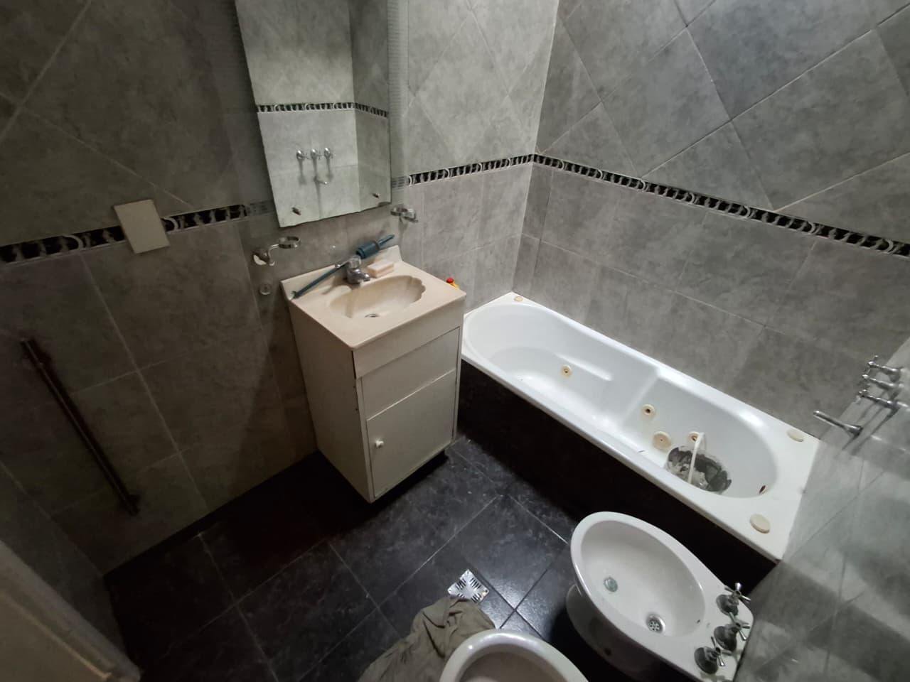 PH 3 ambientes en venta en Chilavert — foto 3 de 28