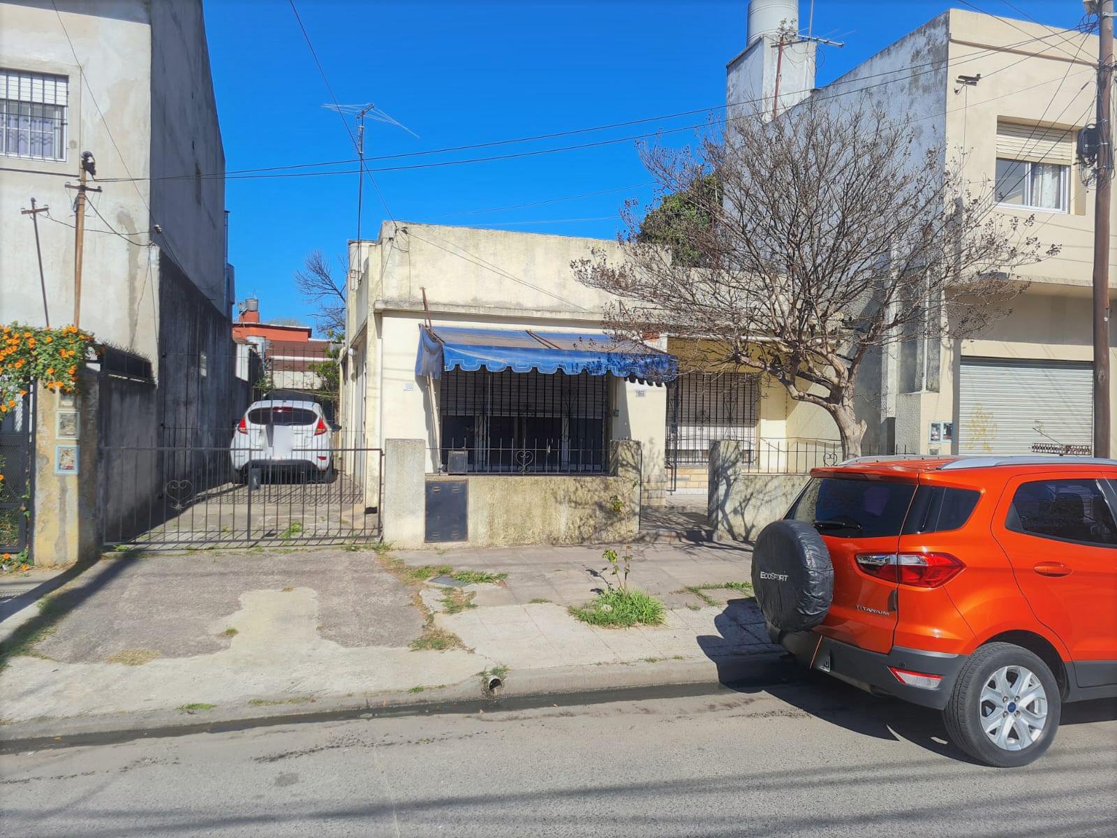 Casa en lote propio en Venta en Jose León Suarez — foto 1 de 14