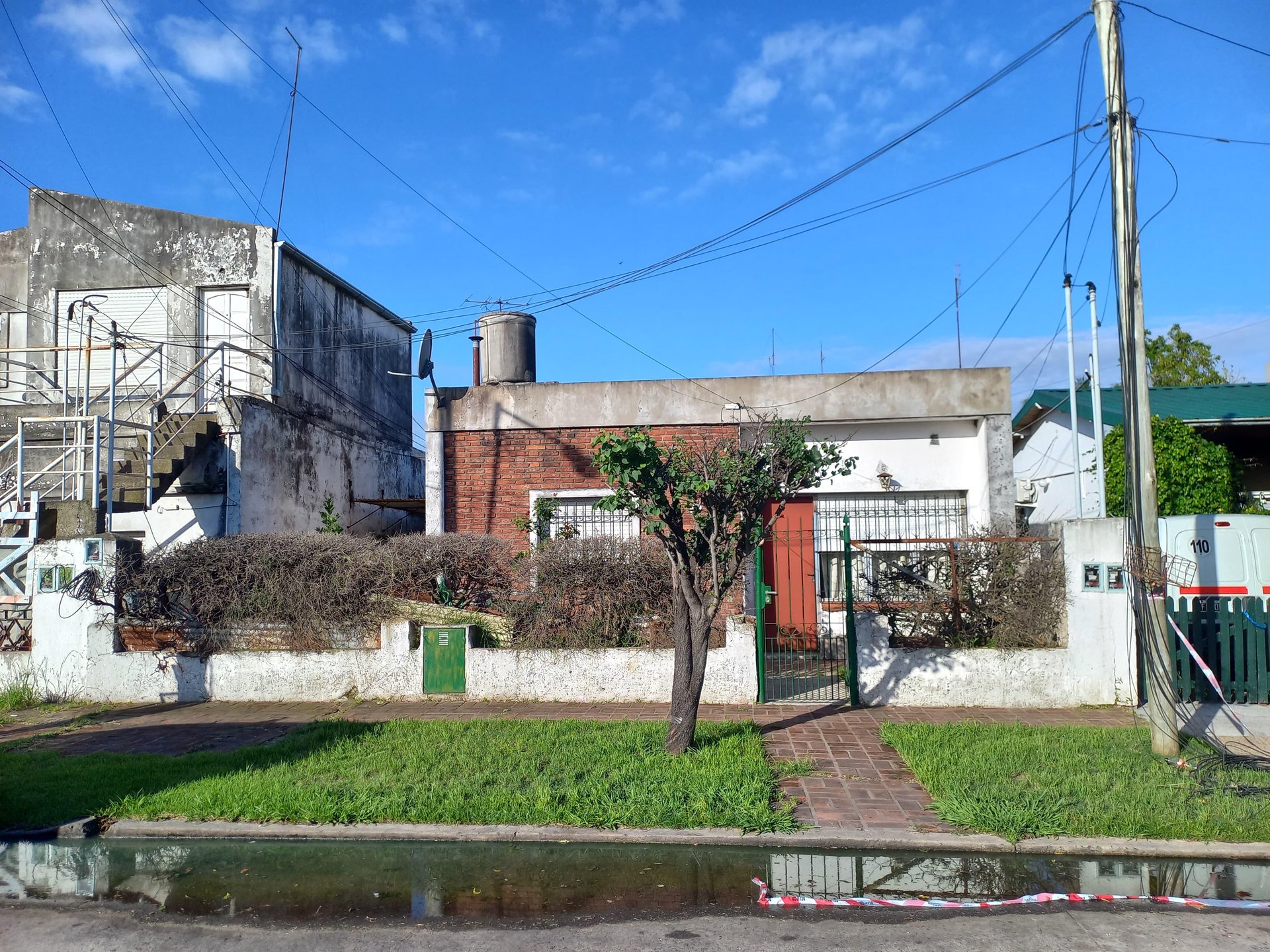 Casa - Jose León Suarez — foto 1 de 22