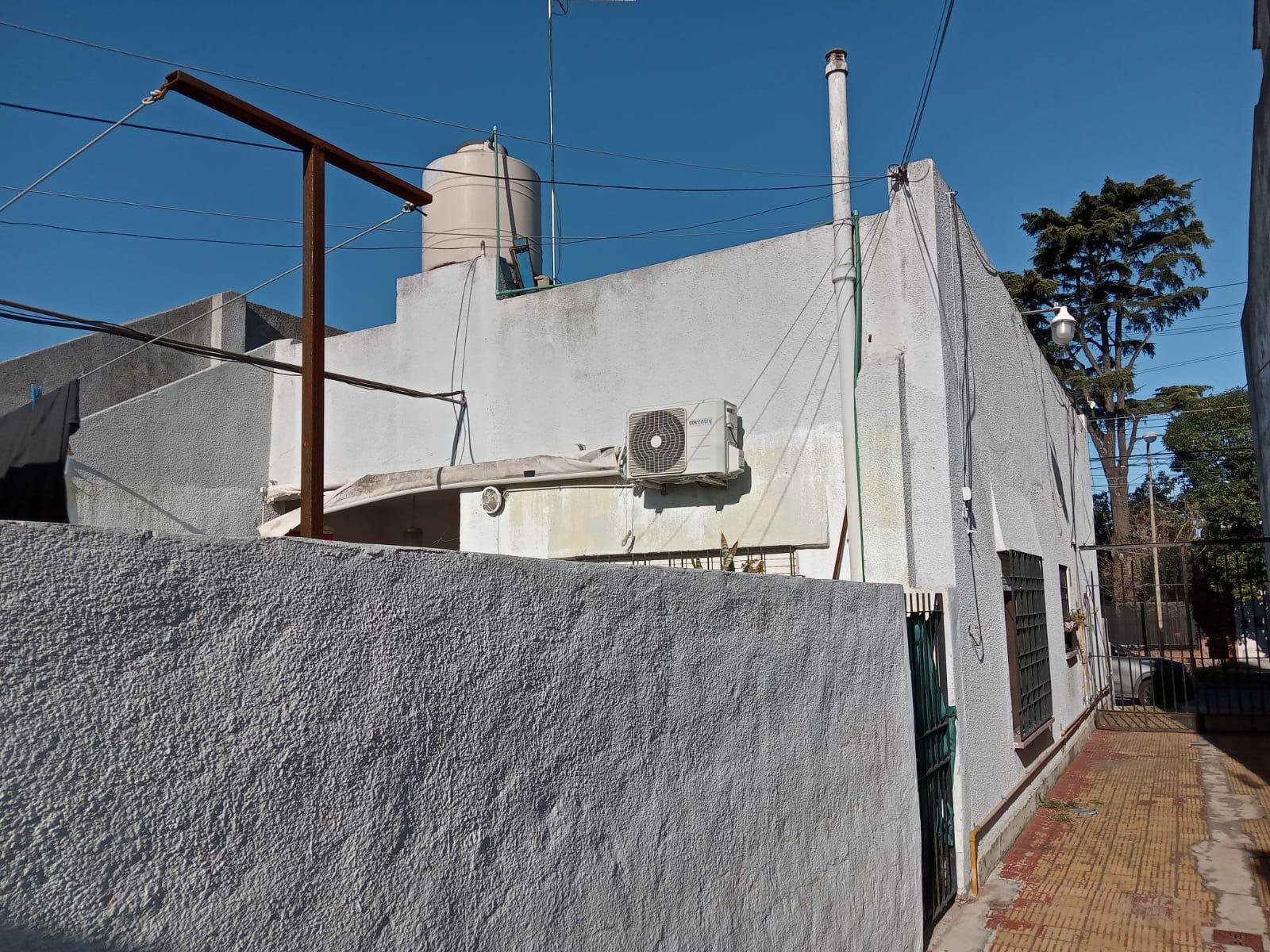 Casa en Jose León Suarez — foto 5 de 34
