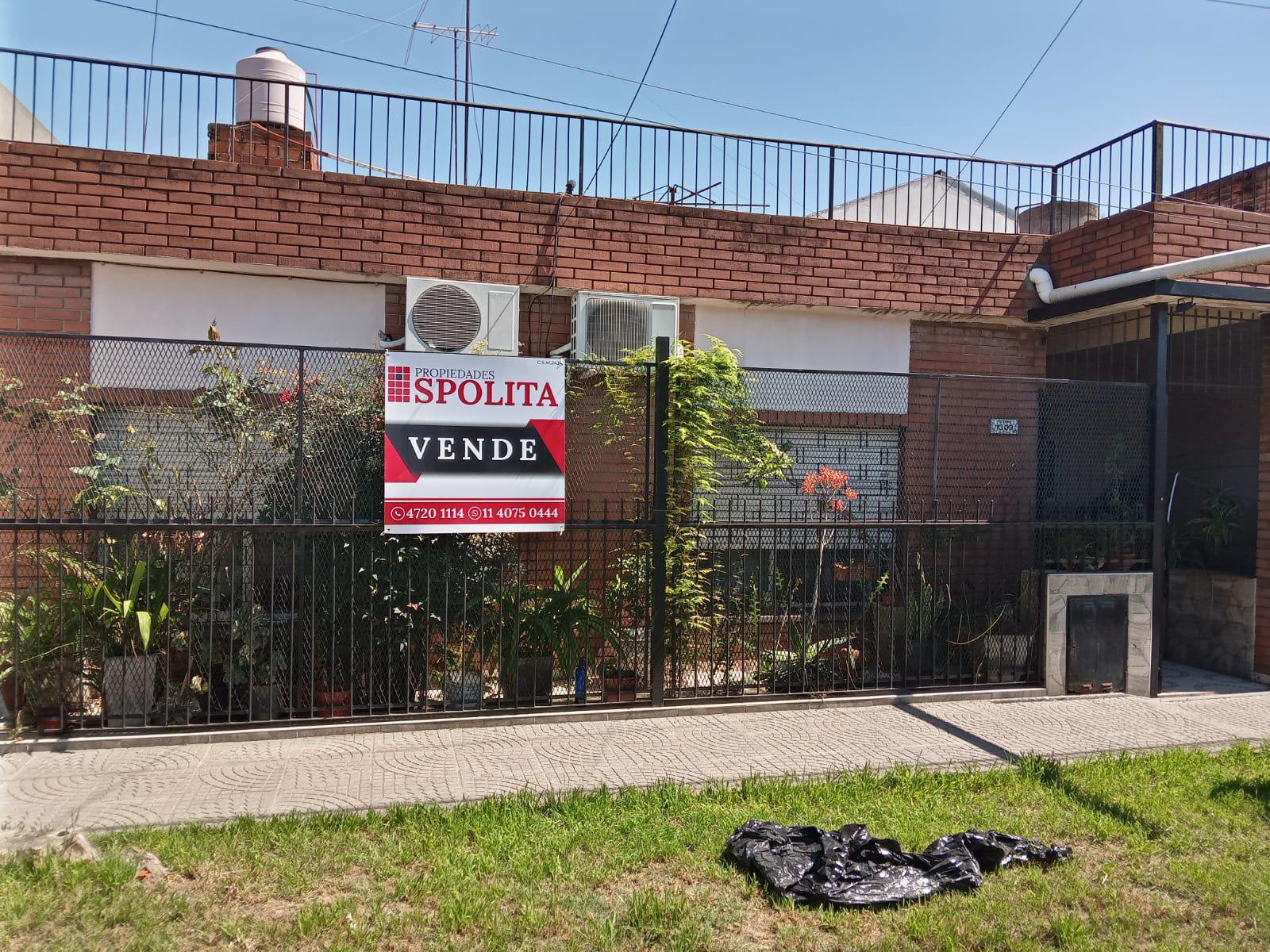 CASA EN VENTA 3 AMBIENTES. JOSE LEON SUAREZ — foto 1 de 21