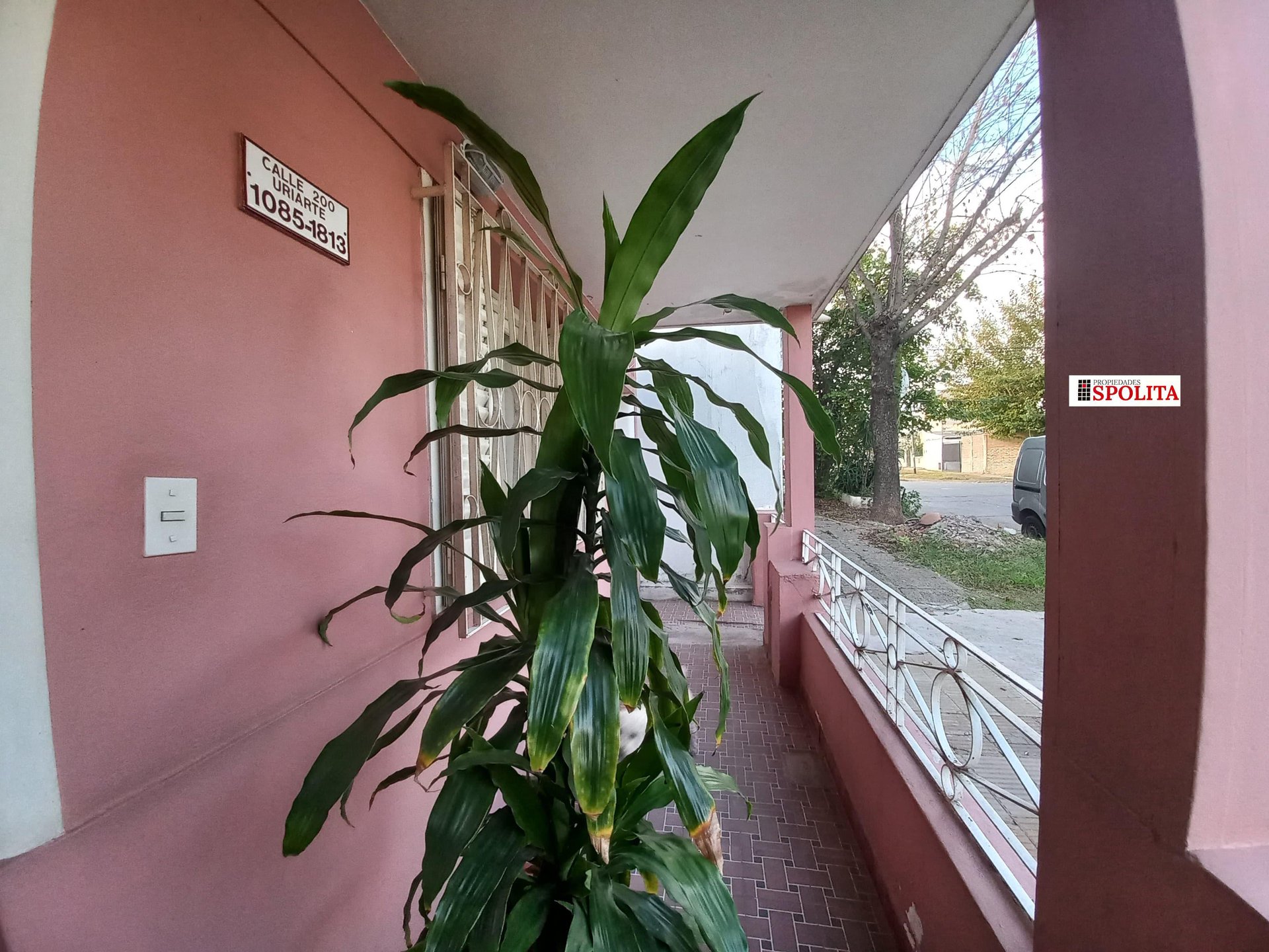 CASA EN VENTA EN JOSE LEON SUAREZ — foto 1 de 39
