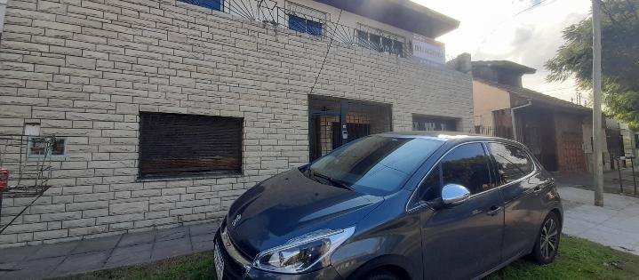 CASA EN VENTA EN PABLO PODESTA — foto 2 de 31