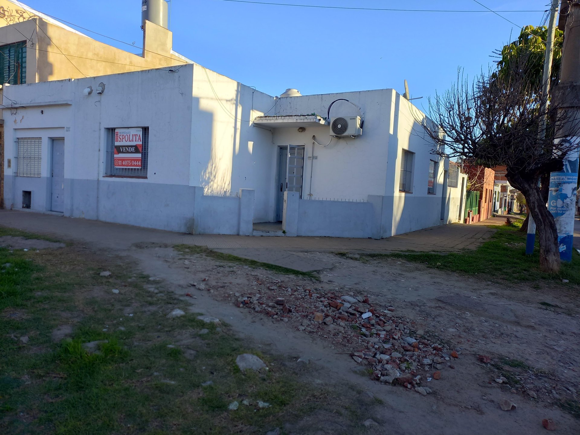 Casa enVenta en Jose León Suarez — foto 1 de 38