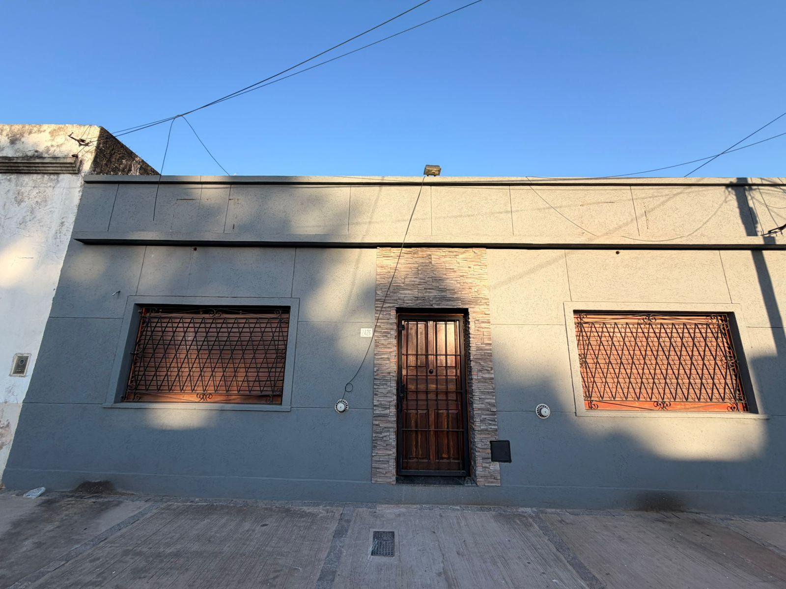 Alquiler de casa 4 ambientes en José León Suárez