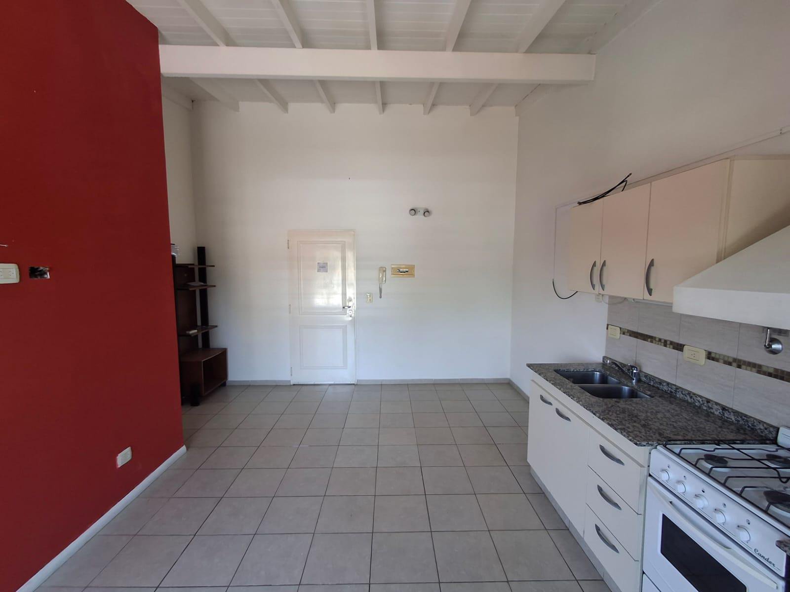 Casa en Chilavert — foto 4 de 30