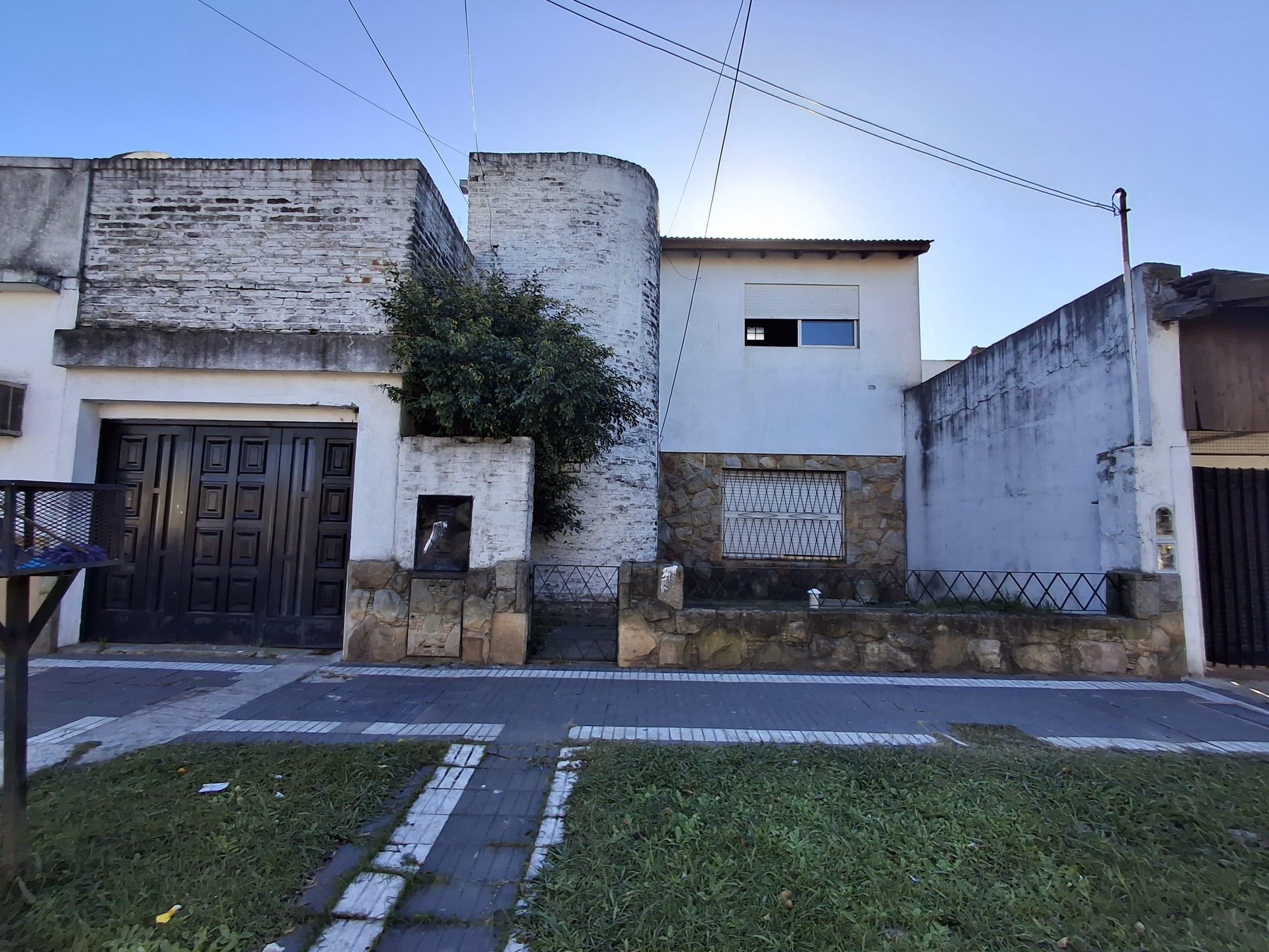 Casa en Ventas en José León Suarez — foto 1 de 44