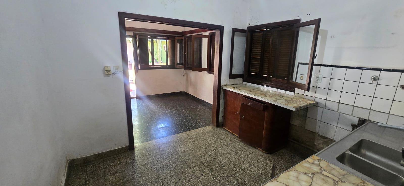Casa con local en  Ventas en Villa Ballester — foto 4 de 26