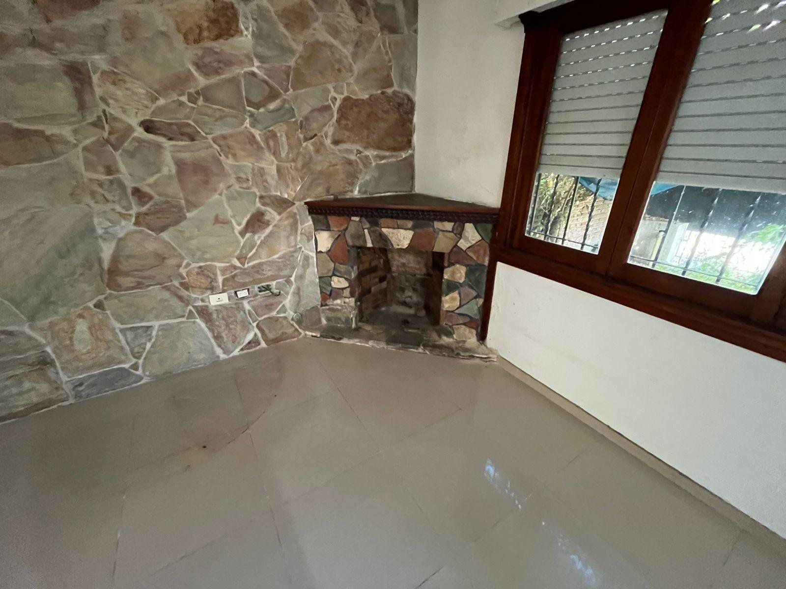 Casa en lote en Venta en Jose Leon Suarez — foto 5 de 21