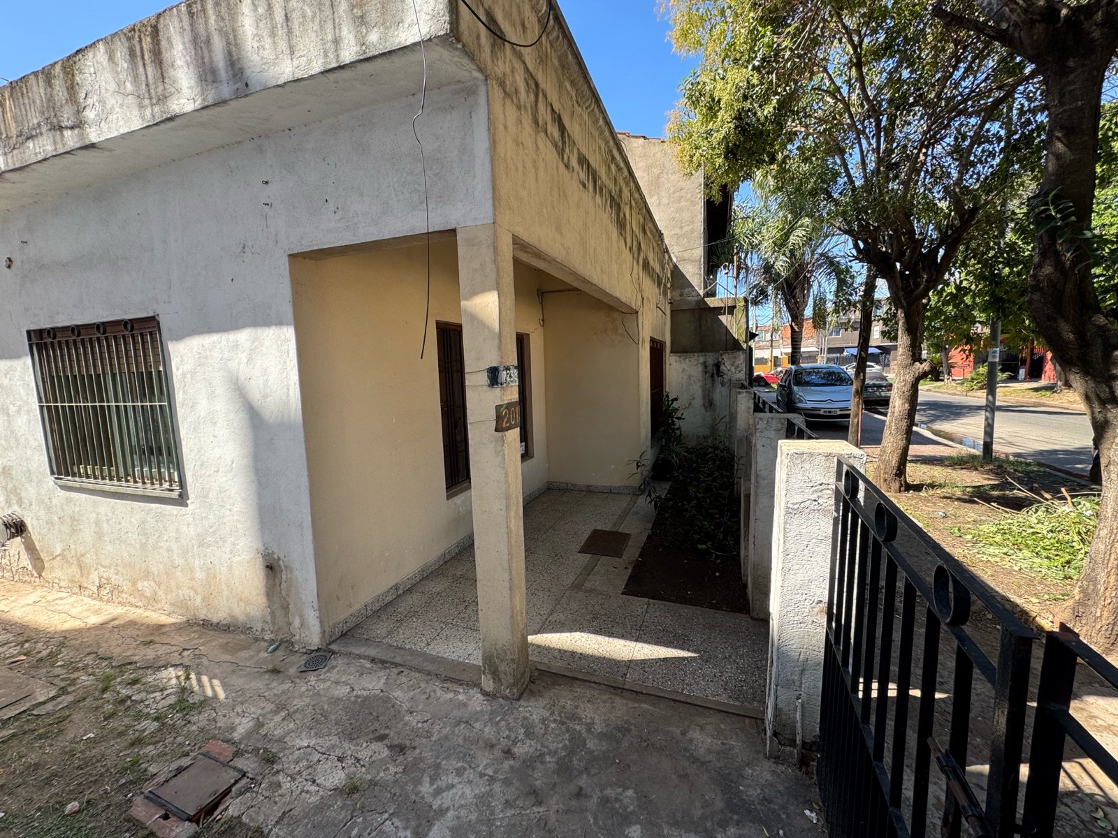 Casa en Jose León Suarez — foto 2 de 34