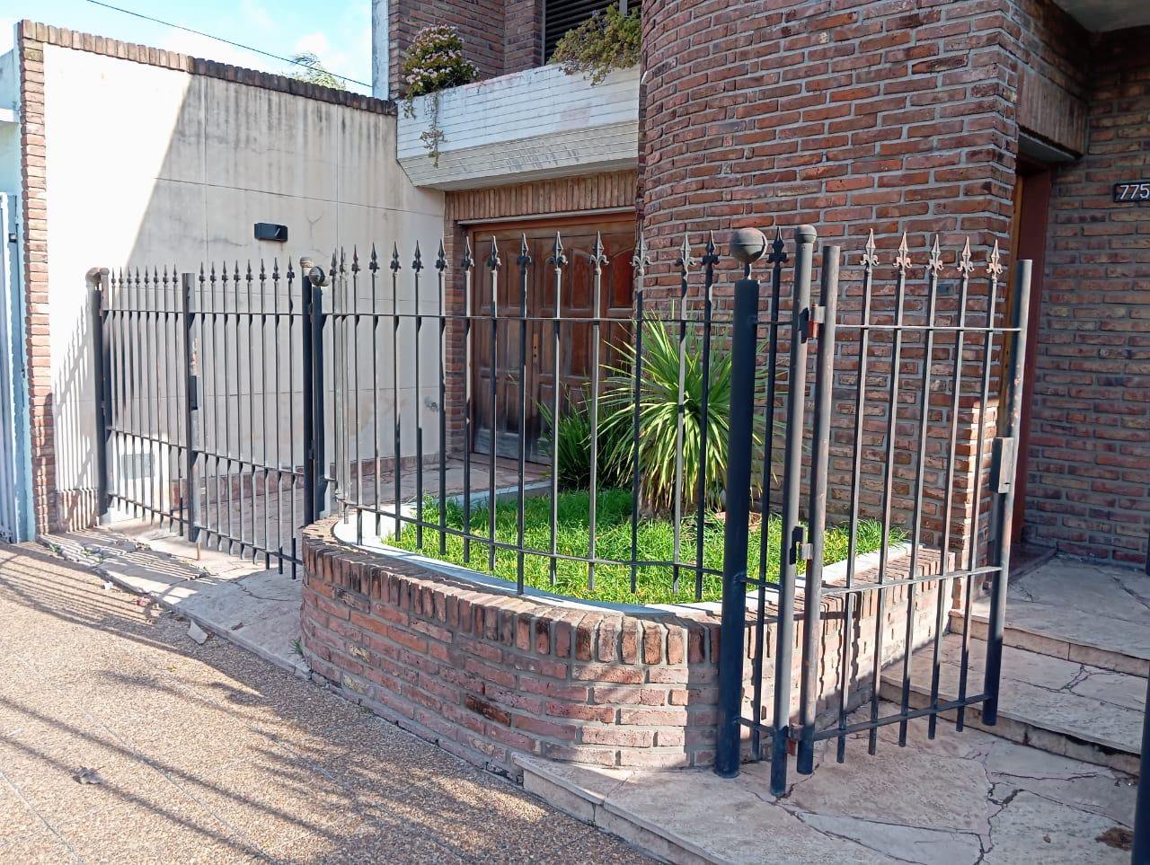 Casa en venta en Jose León Suarez — foto 2 de 114