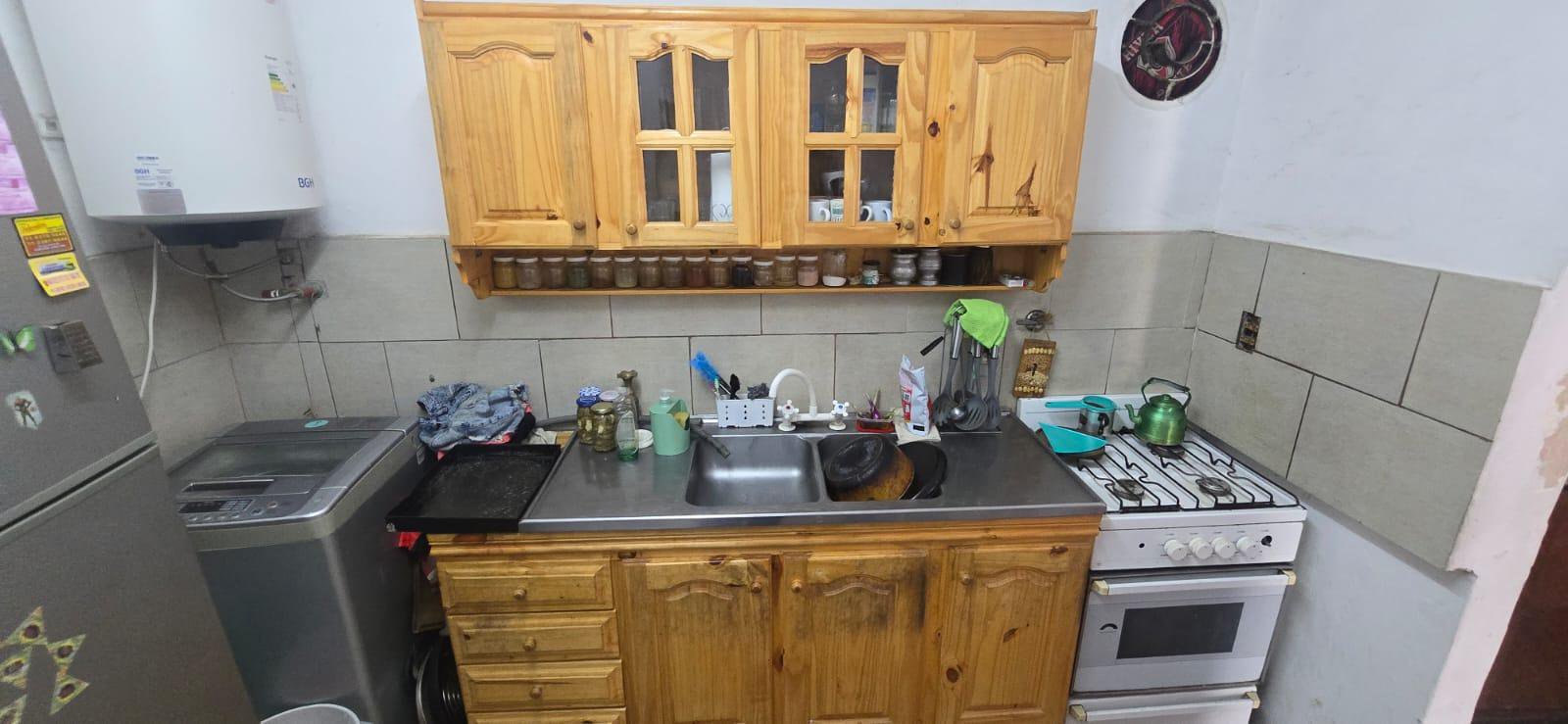 Casa multifamiliar con 2 locales en venta en Jose León Suarez — foto 5 de 22