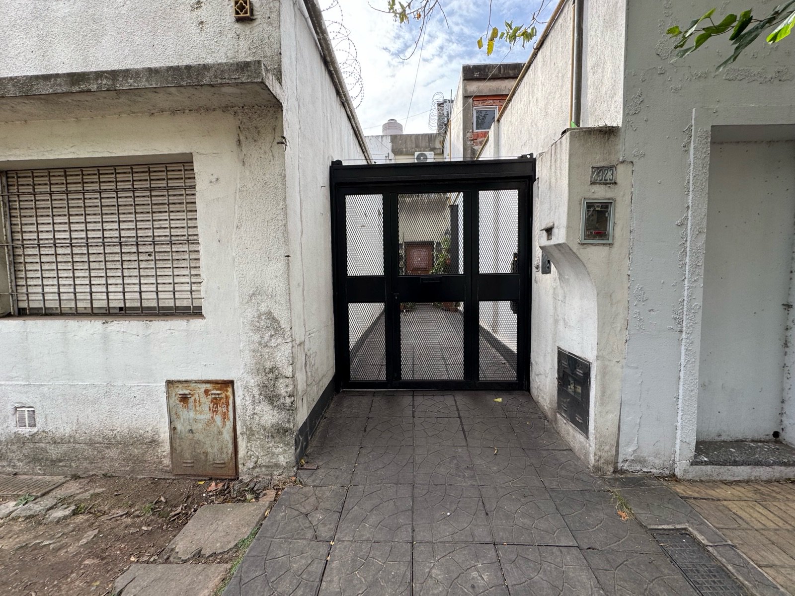 Casa en Jose León Suarez — foto 2 de 24