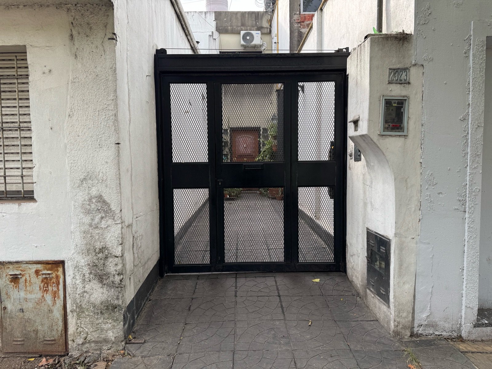 Casa en Jose León Suarez — foto 3 de 24