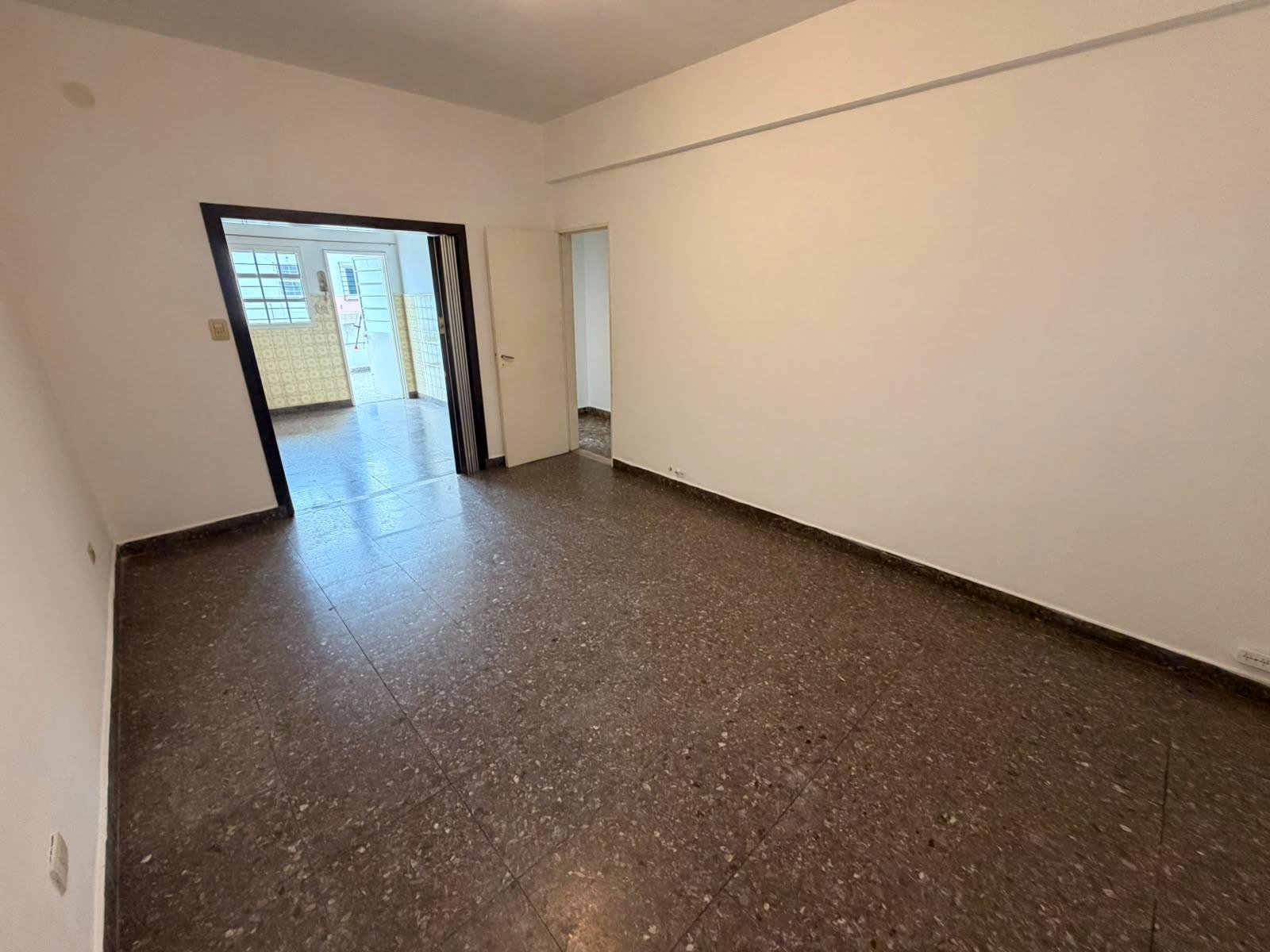 Casa en Jose León Suarez — foto 3 de 26