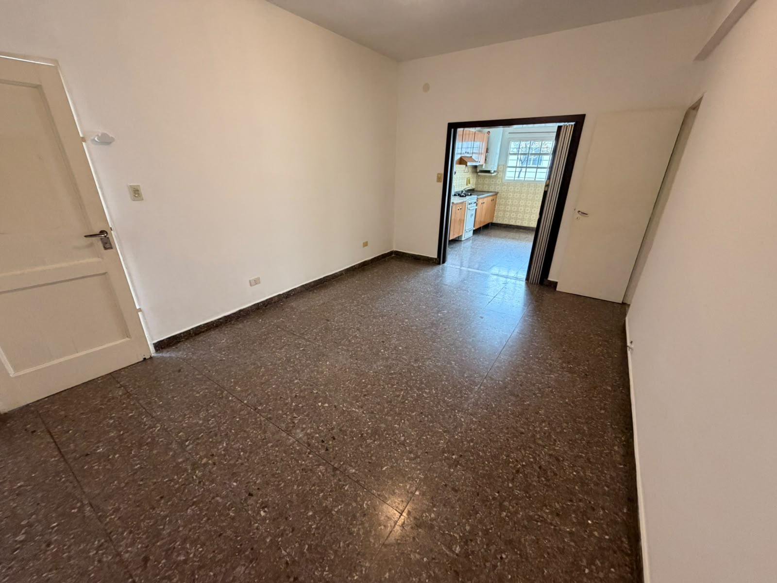 Casa en Jose León Suarez — foto 4 de 26