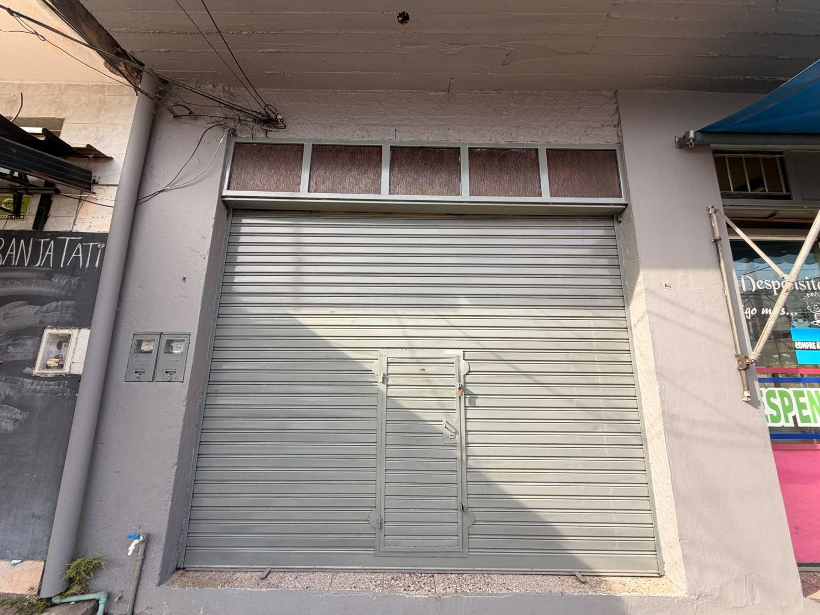 Local comercial en alquiler en Villa Ballester