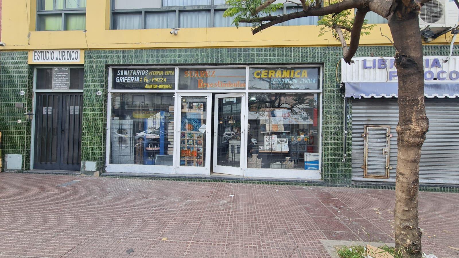 Local en Jose León Suarez — foto 1 de 9