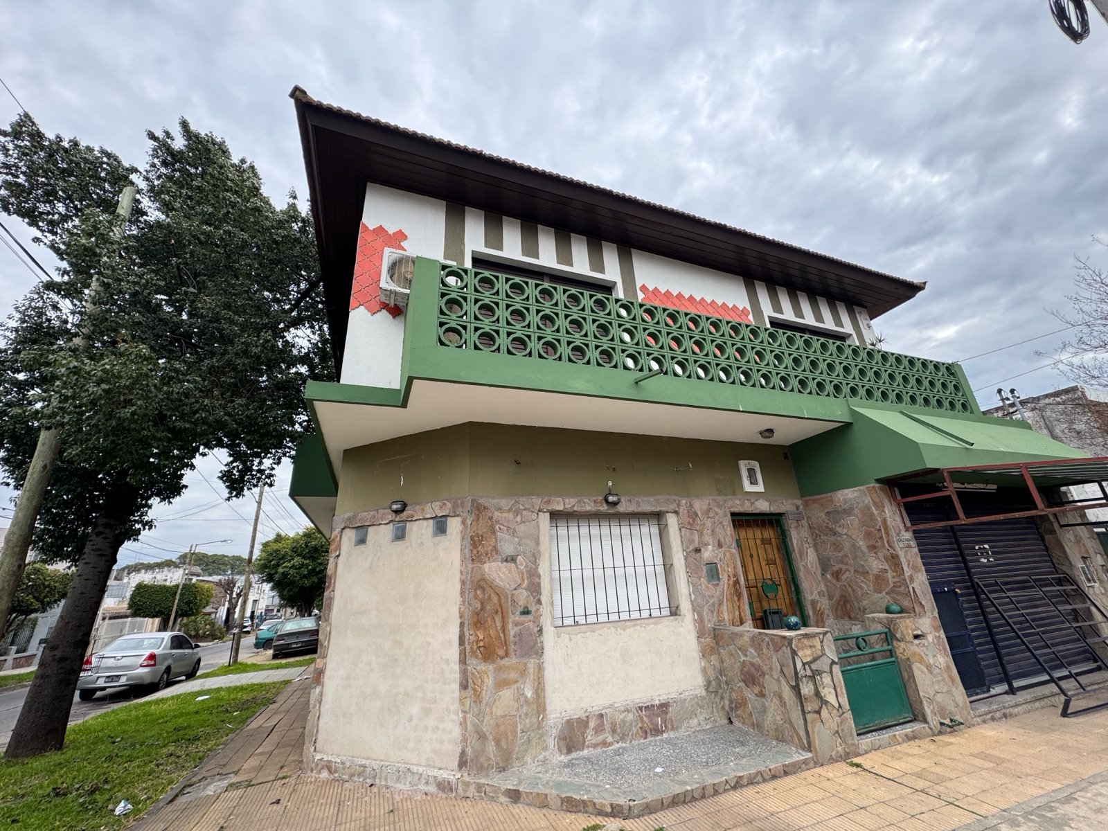 PH en Jose León Suarez — foto 4 de 28