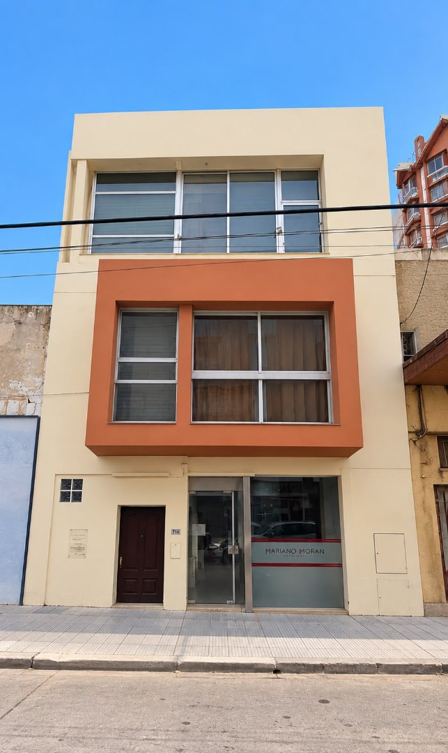 OFICINAS EN CALLE MITRE 538