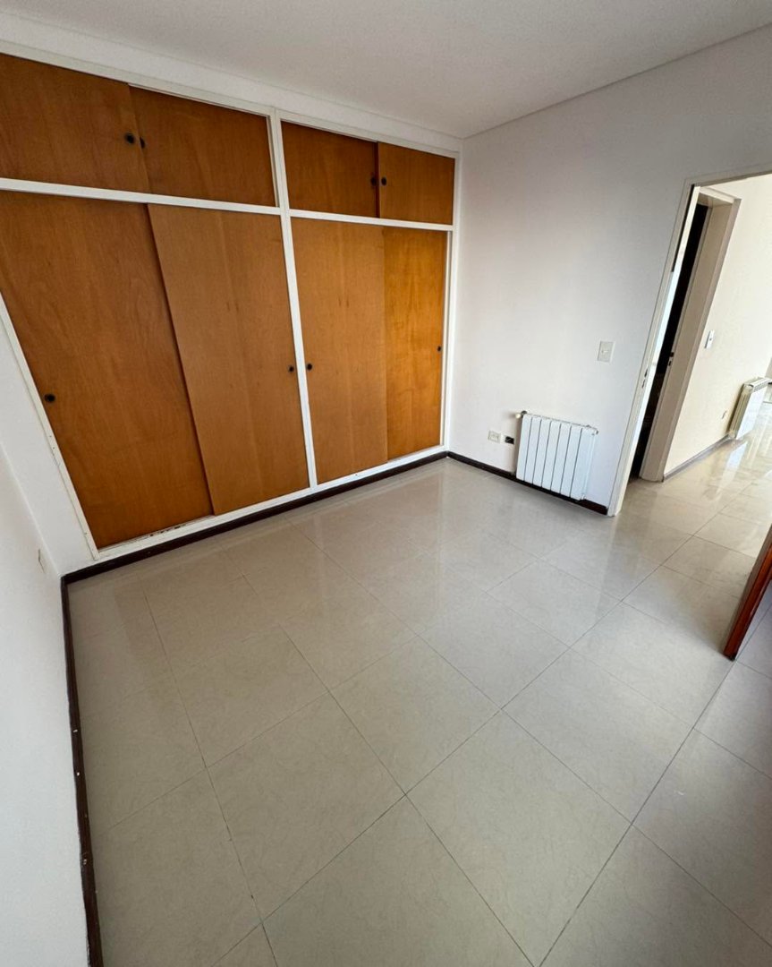 DEPARTAMENTO EN PLENO CENTRO MITRE 1030 — foto 5 de 10